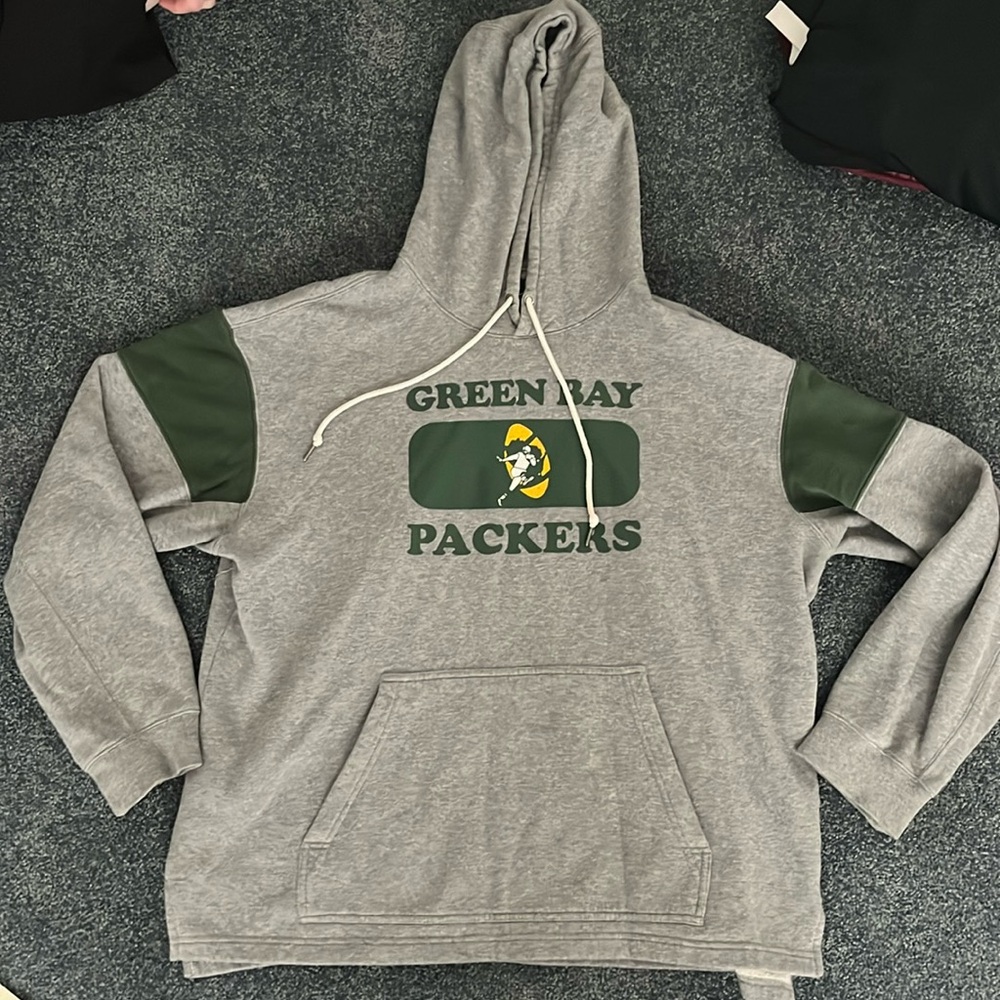 Green Bay sweatshirt